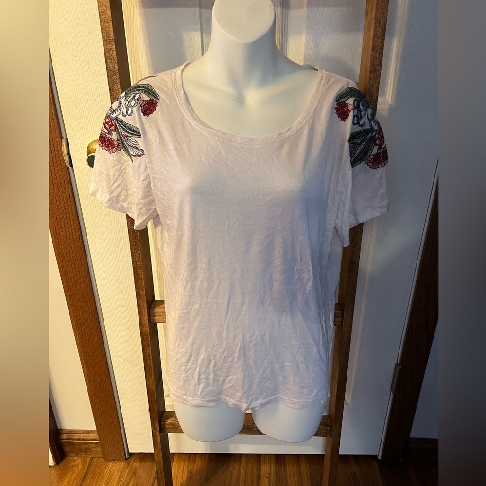 Cocoa and Jaimeson Shirt size XS
